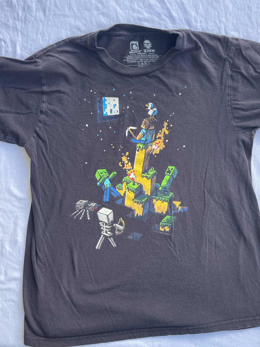Mens Minecraft Graphic Short Sleeve Tee Black J!NX Mojang Gamer T-Shirt Medium